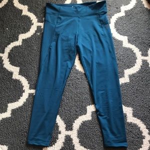 Adidas athletic leggings new never worn